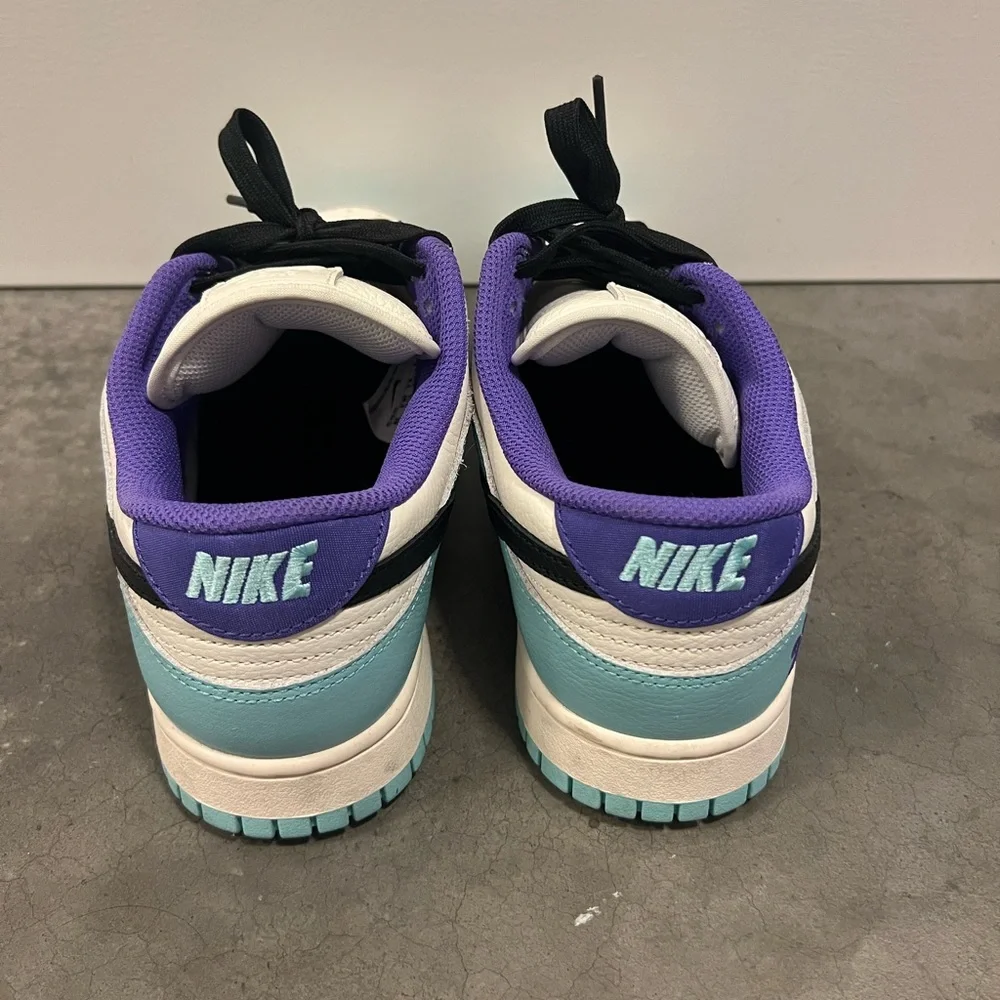 Custom Nike Low-Top AF-1 Sneakers - Picture 3 of 5